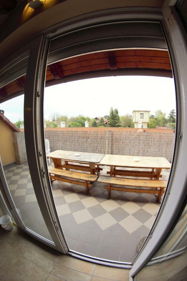 Mueller'S 2 Apartment Siofok Ngoại thất bức ảnh