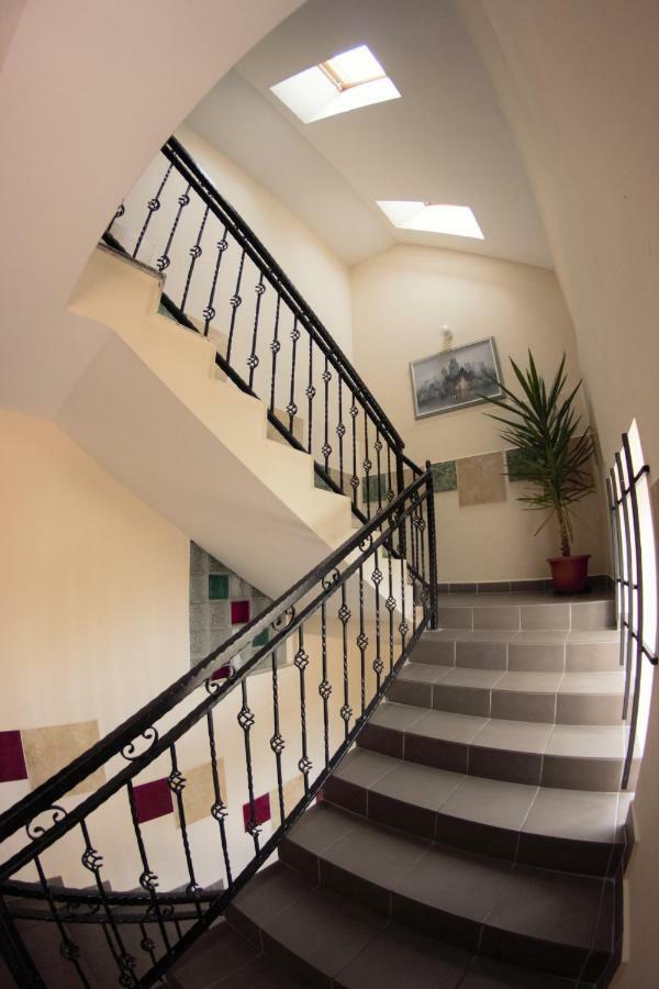 Mueller'S 2 Apartment Siofok Ngoại thất bức ảnh