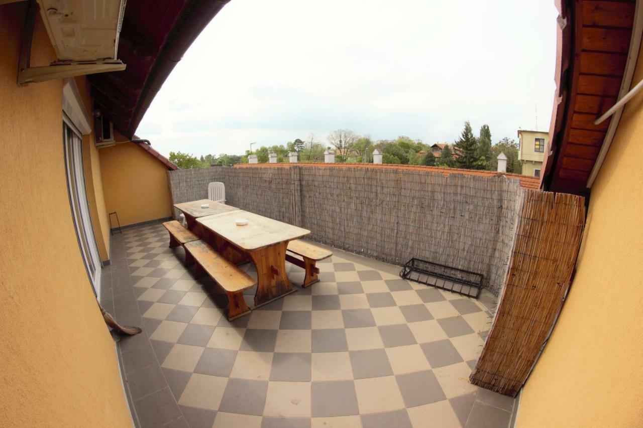 Mueller'S 2 Apartment Siofok Ngoại thất bức ảnh