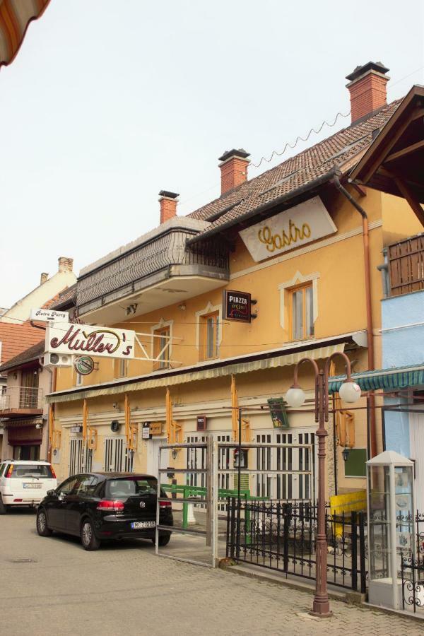 Mueller'S 2 Apartment Siofok Ngoại thất bức ảnh